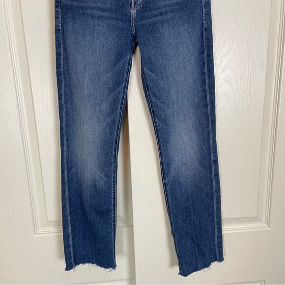 MOTHER The Dazzler Ankle Step Fray Jeans Walking On Coals Wash - Picture 5 of 11